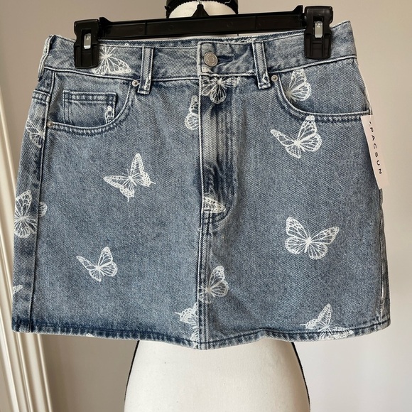 PacSun new with tags butterfly denim jean skirt in a size 26 - Picture 1 of 13
